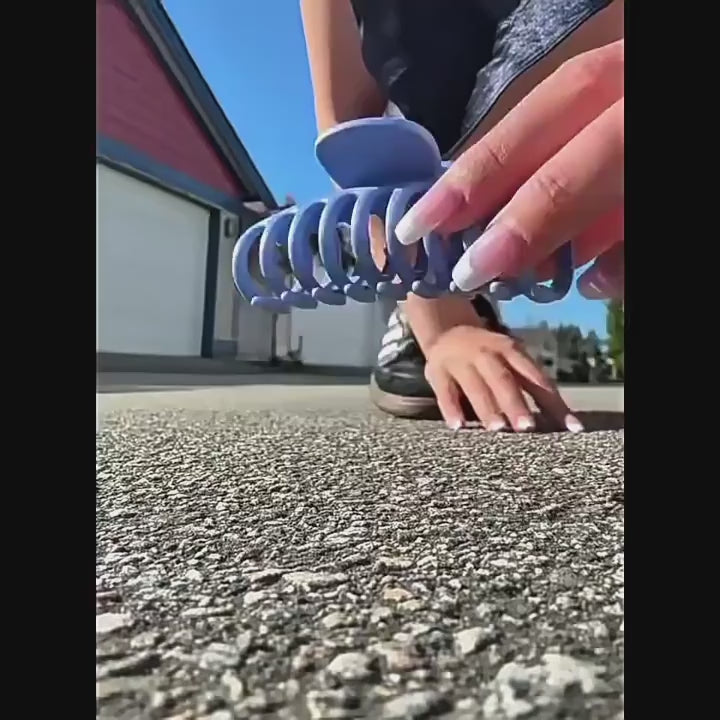 Naloži videoposnetek: 